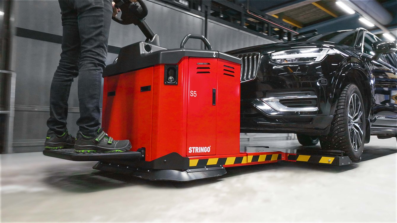 Stringo Demonstrates Cutting-Edge Vehicle Moving Solutions at Automotive Testing Expo USA 2025